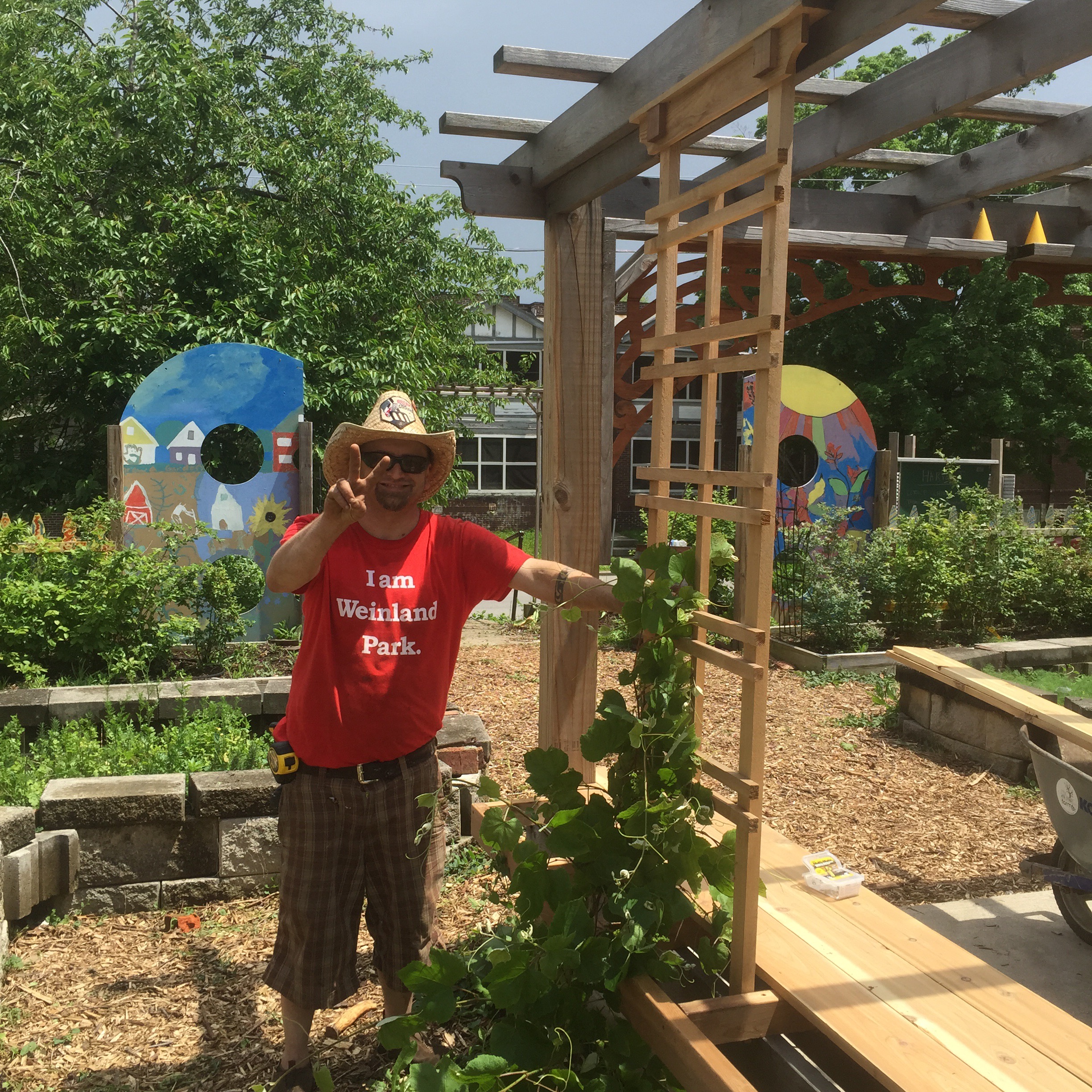 trellis & bench at 4th street farms